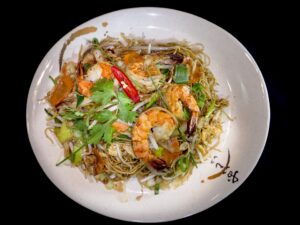 Mi Phad Kaprao หมี่ผัดกะเพรา Fried Noodles with Thai Holy Basil