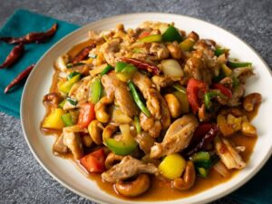Gai Phad Med Mamuang ไก่ผัดเม็ดมะม่วงหิมพานต์ Cashew Chicken Stir Fry