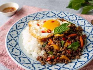 Phad Kaprao ผัดกะเพรา Thai Holy Basil Stir Fry
